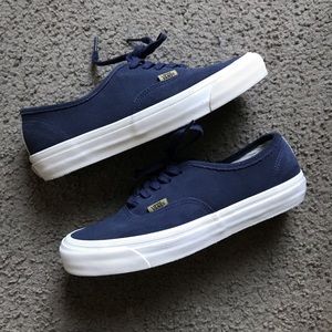 VANS VAULT OG AUTHENTIC LX